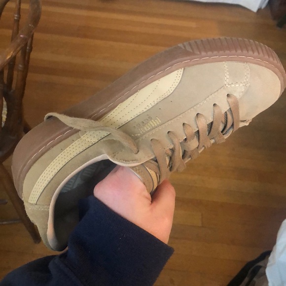 Rare Tan Platform Puma Sneakers - Picture 6 of 6